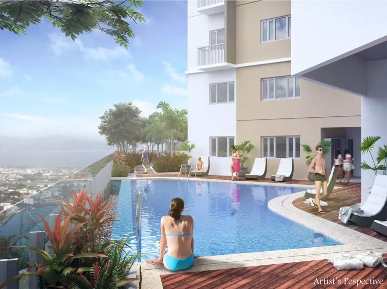 Uptown Arts Residence Pool